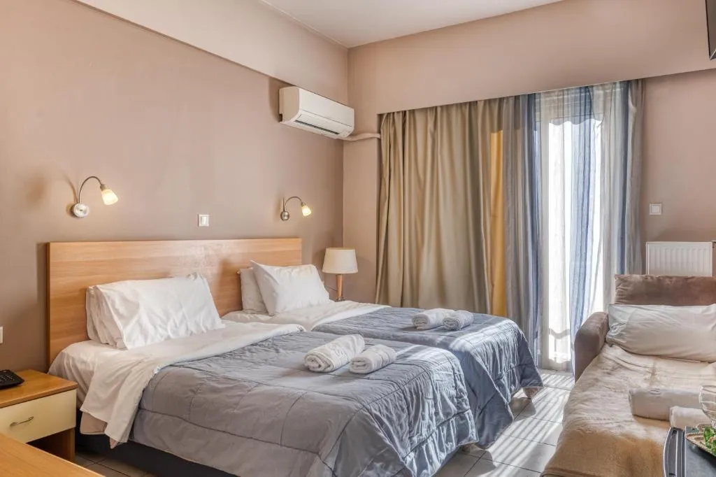 TRIPLE STANDARD Room, Diros Hotel, Athens