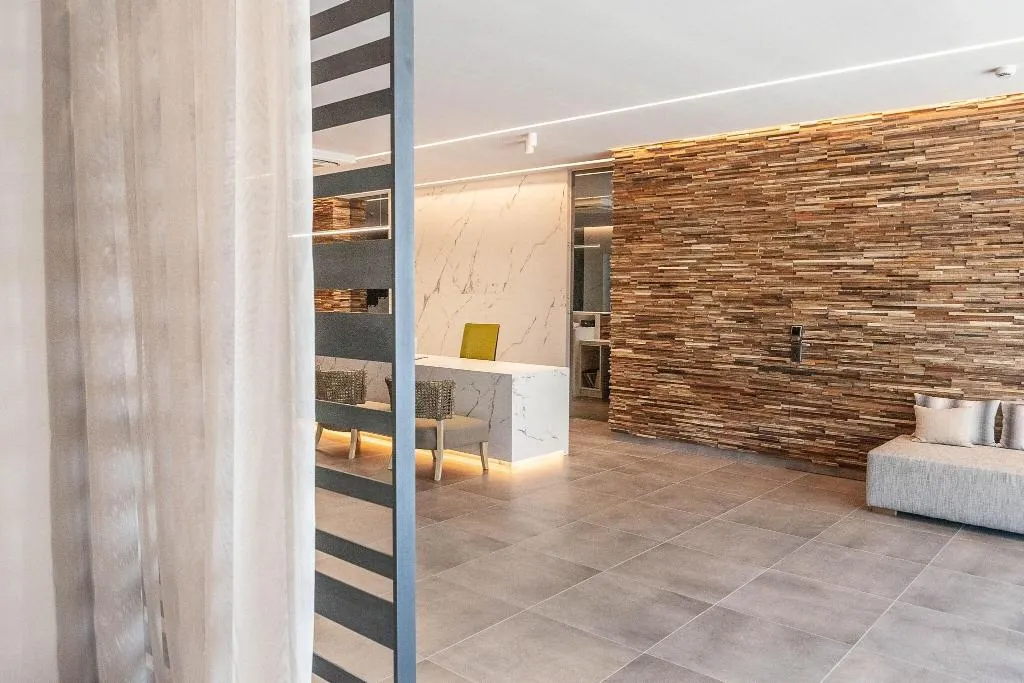 Lobby, Montecarlo, Costa Brava