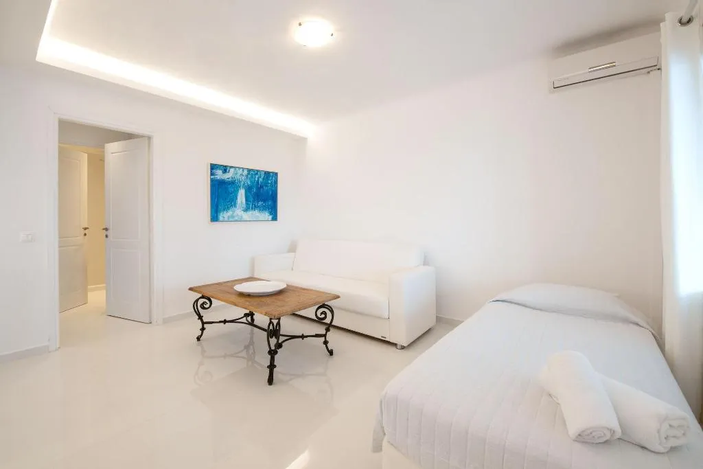 Room, Aeri Villas, Mykonos
