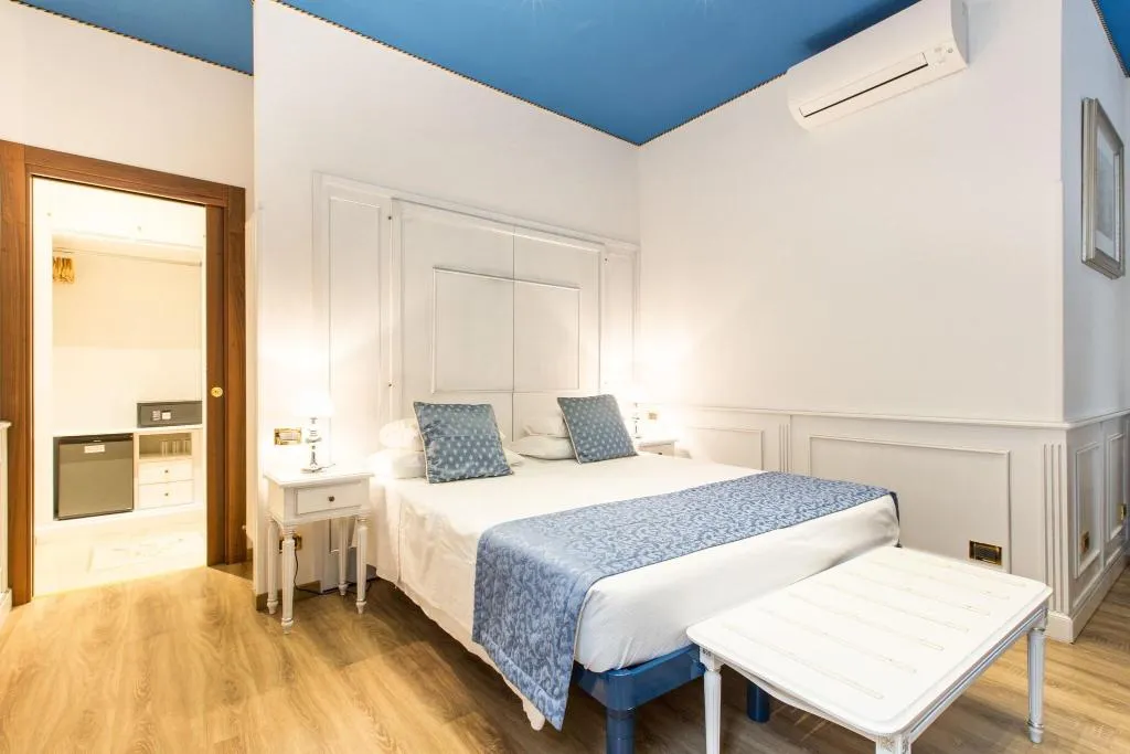 TRIPLE WITH DOUBLE BED Room, Al Piave, Venice