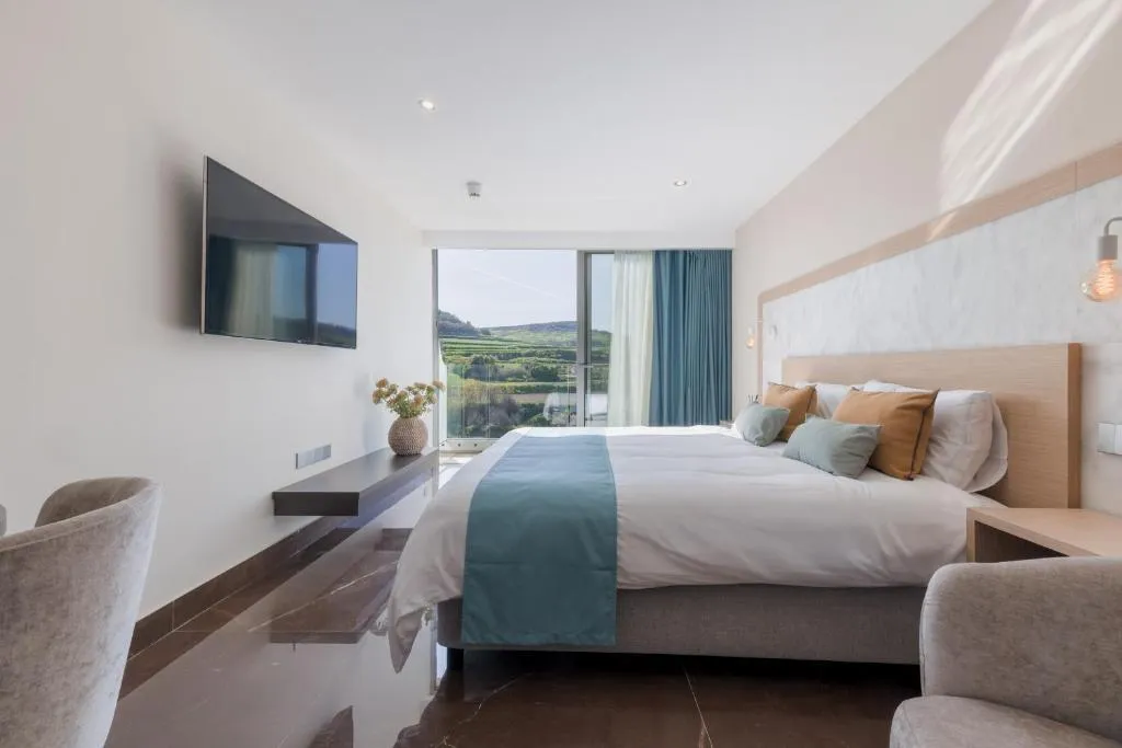 TRIPLE DELUXE LAND VIEW Room, Reef Hotel - Spa, Gozo