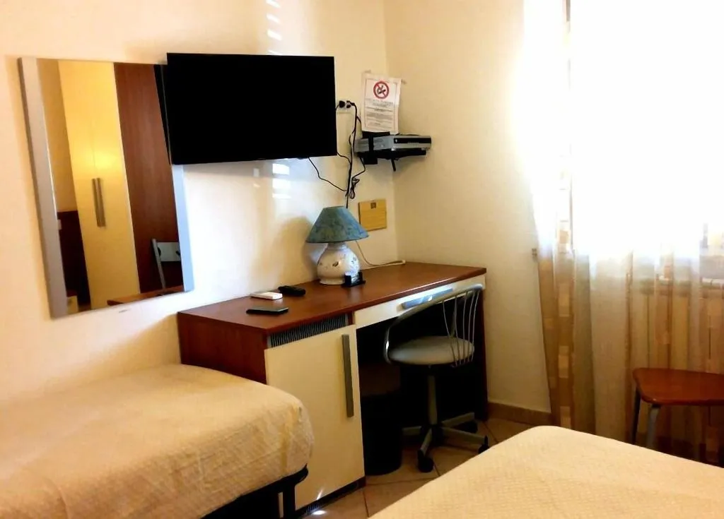 Room, Il Nespolo Fiorito, Olbia