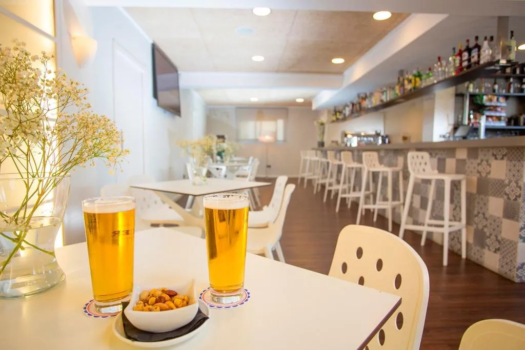 Bar, Gandia, Valencia