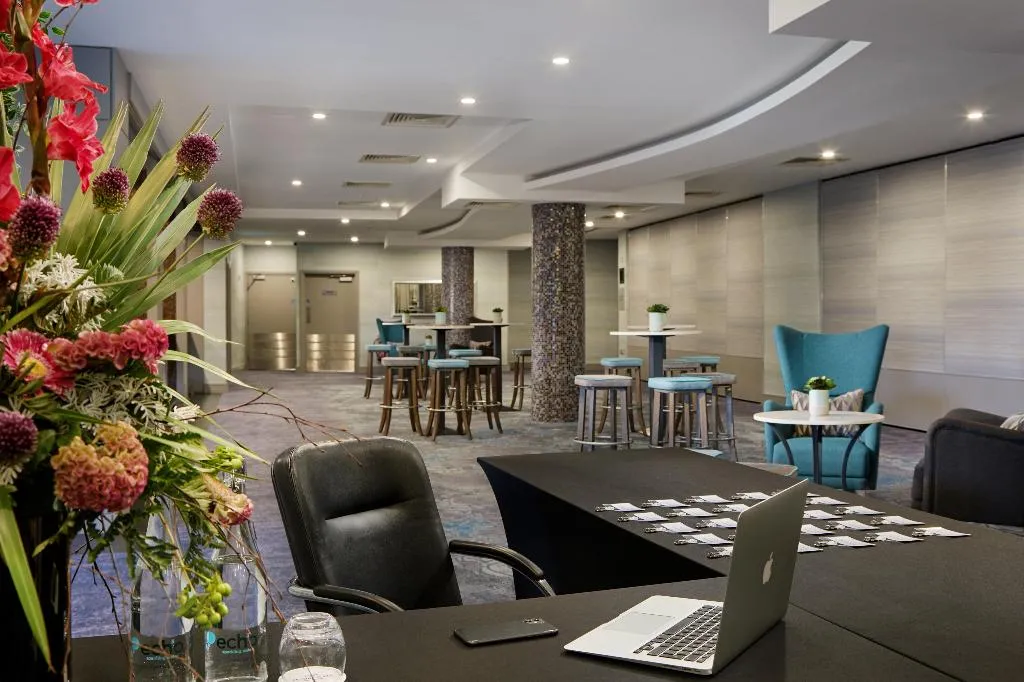 Restaurant, Crowne Plaza Dublin Blanchardstown, Dublin