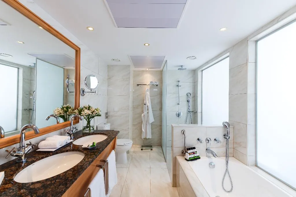 Room, Constantinou Bros Pioneer Beach Hotel, Cyprus
