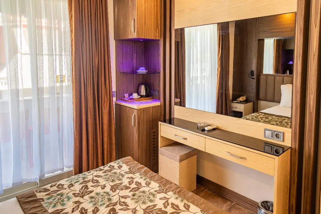 FAMILY ROOM ONE BEDROOM Room, Fame Hotel, Antalya