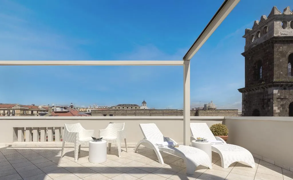 JUNIOR SUITE STANDARD Room, Palazzo Salgar, Naples