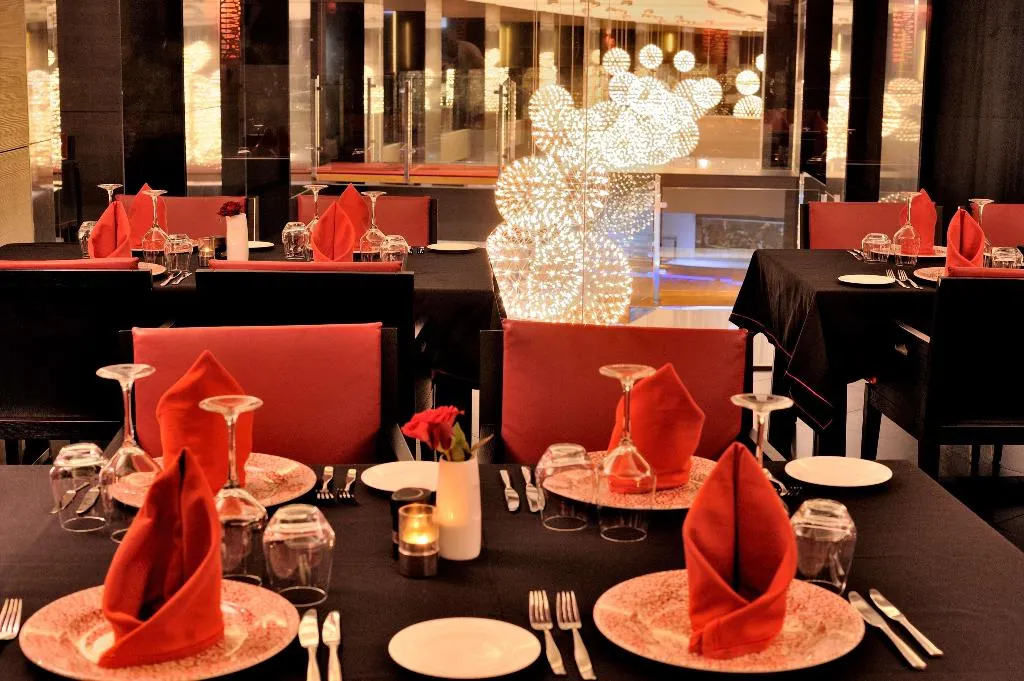 Restaurant, Royal Tulip City Center, Tangier
