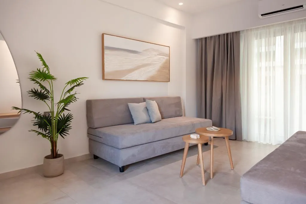 APARTMENT STANDARD Room, Batis Aero Beachfront Wellbeing Hotel, Crete