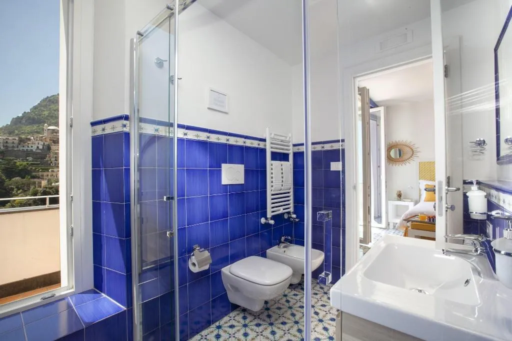 Room, Il Moro Di Positano, Naples