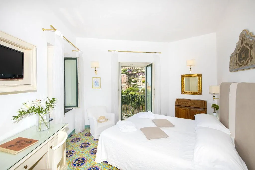 DOUBLE SUPERIOR SEA VIEW Room, Savoia, Naples