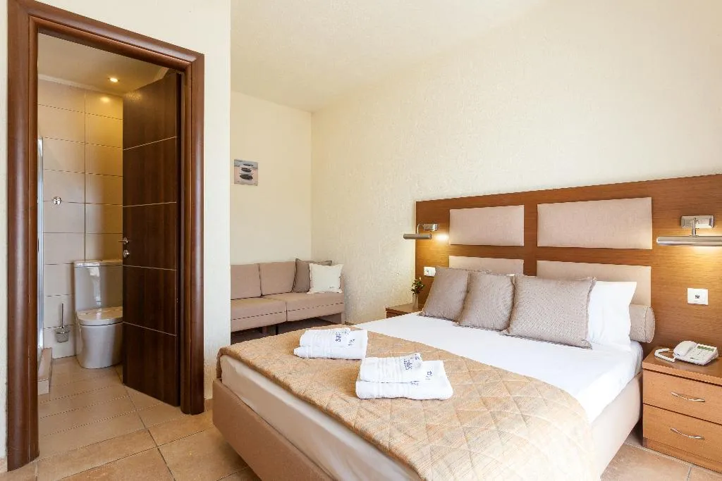 DOUBLE STANDARD Room, Blue Green Bay 3K, Skiathos
