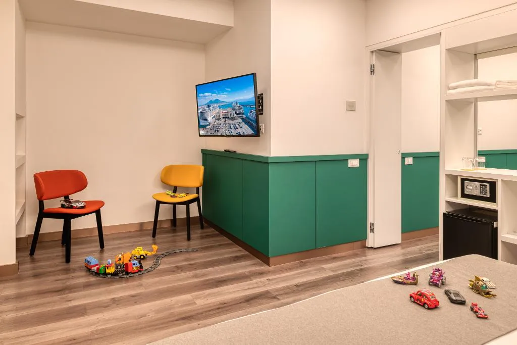 QUADRUPLE STANDARD Room, Smart Hotel - Naples Harbour, Naples
