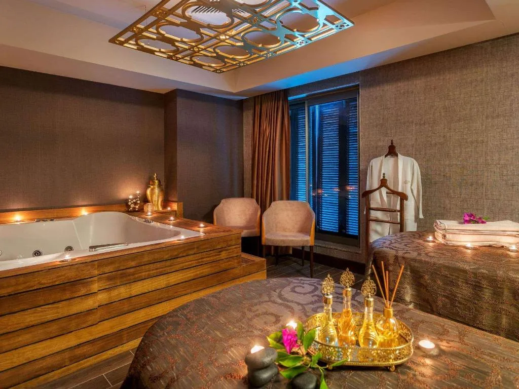 Sports and Entertainment, Rixos Sungate Land of Legend Theme Park FreeAcces, Antalya