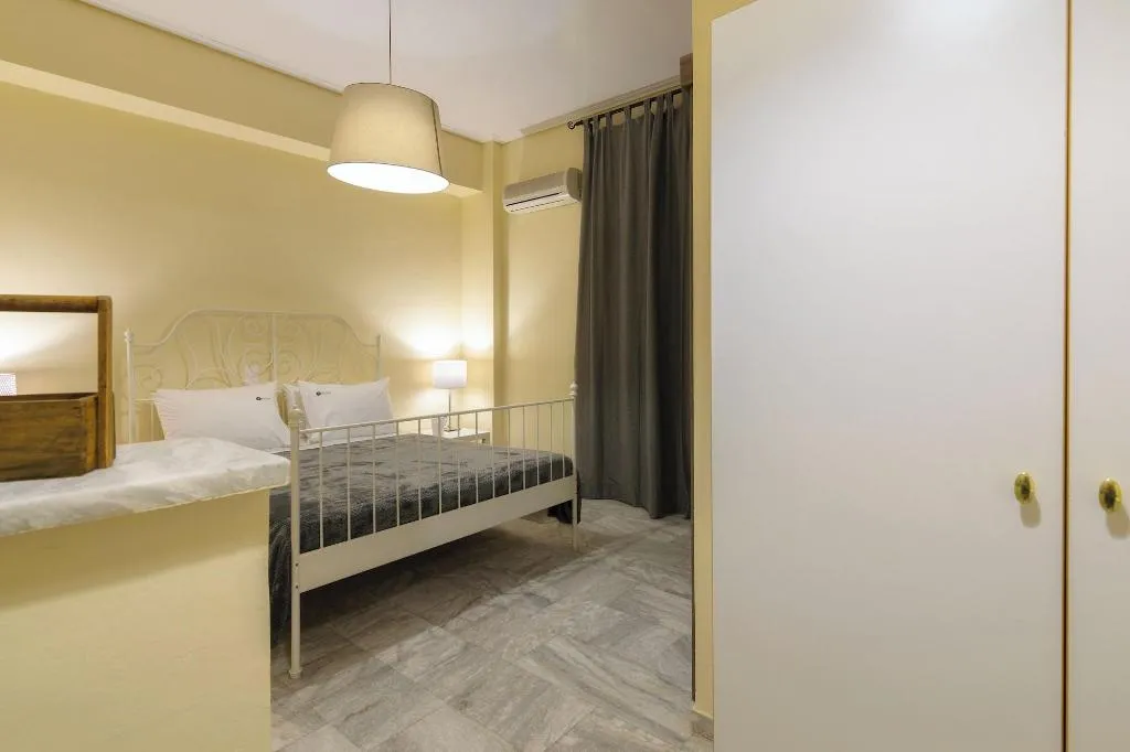 Room, Denise Studios & Apartments, Zante