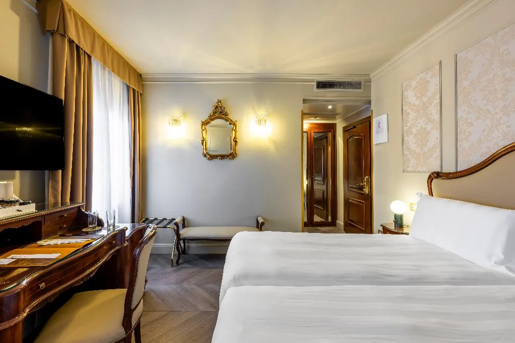 DOUBLE DELUXE Room, Colombina, Venice