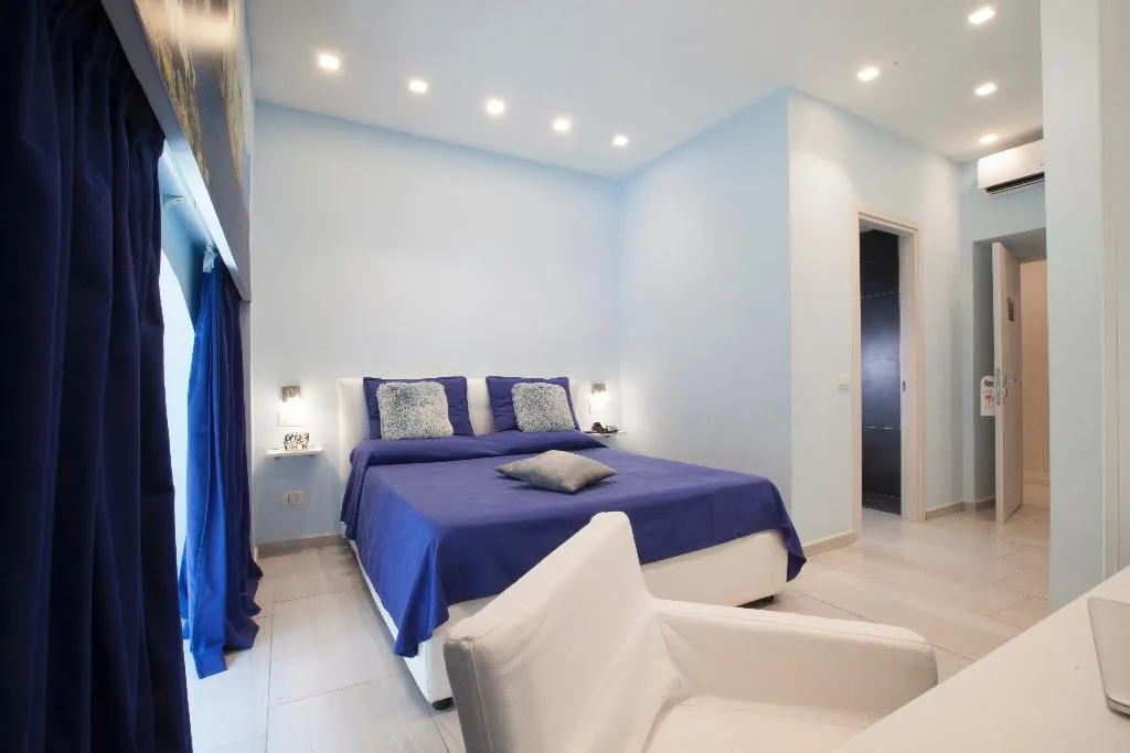 DOUBLE CLASSIC Room, Suite Dei Catalani, Naples