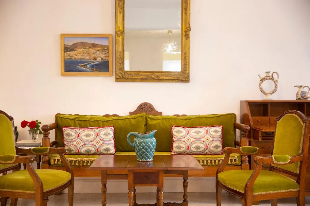 Lobby, Despotiko, Mykonos