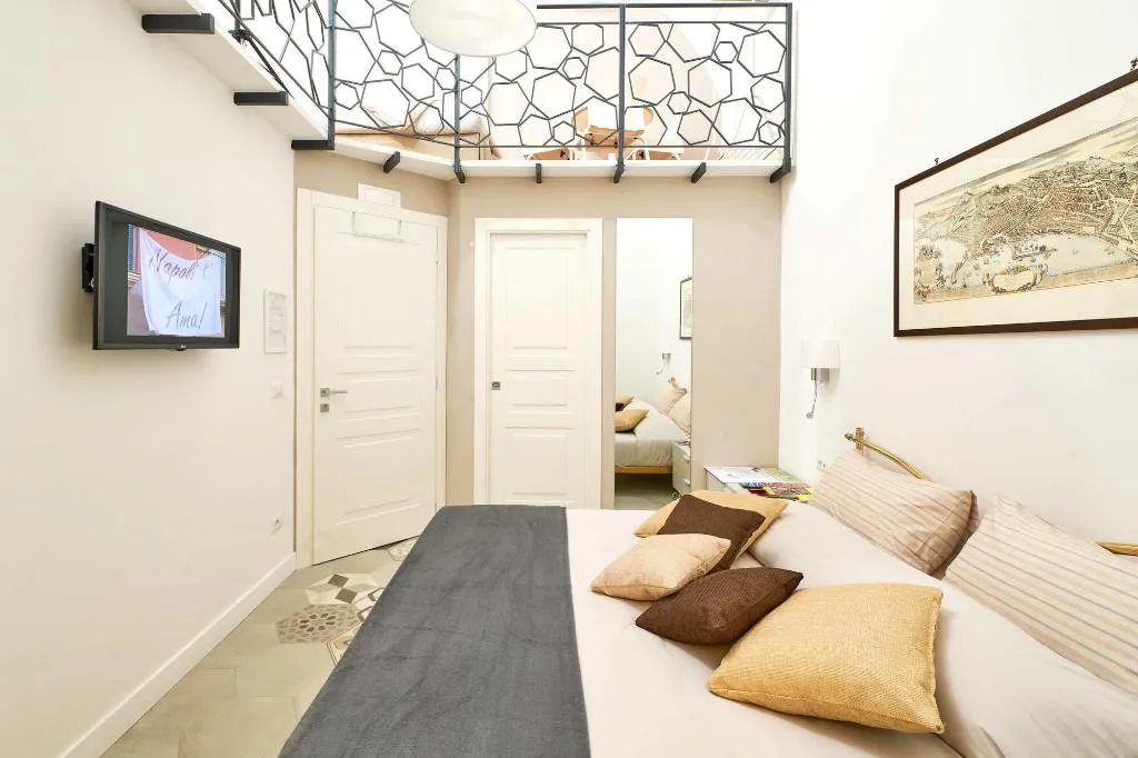 Room, A Casa Del Principe, Naples
