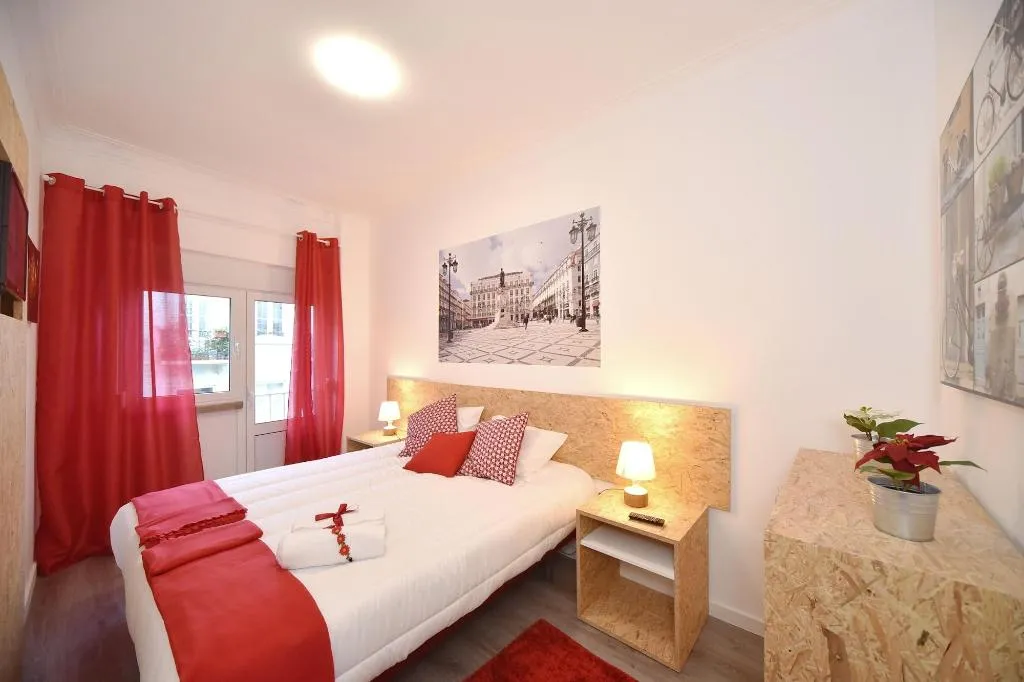 Room, Tuk Tuk Hostel, Lisbon