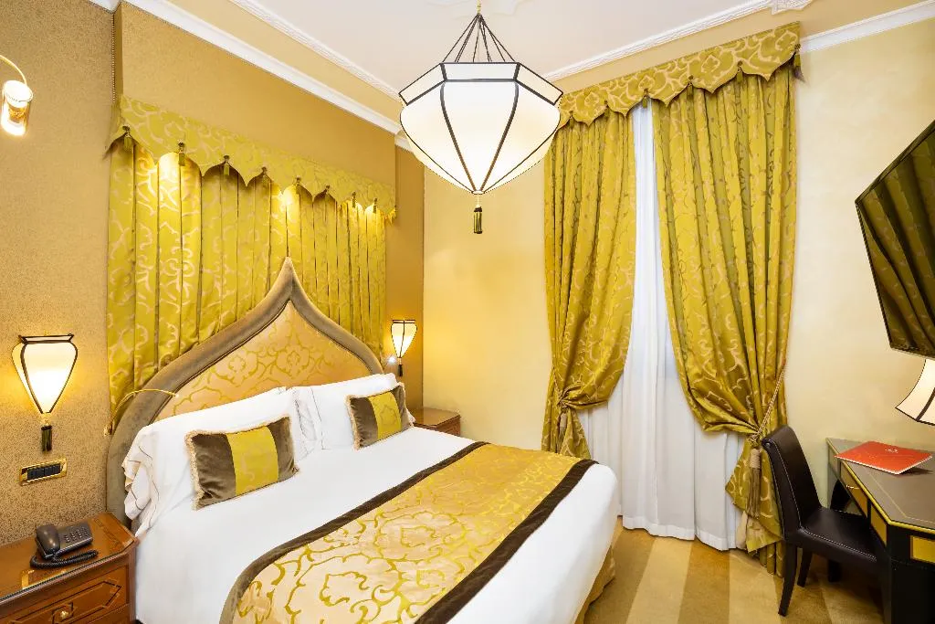 Double or Twin CLASSIC Room, Ai Mori d'Oriente, Venice