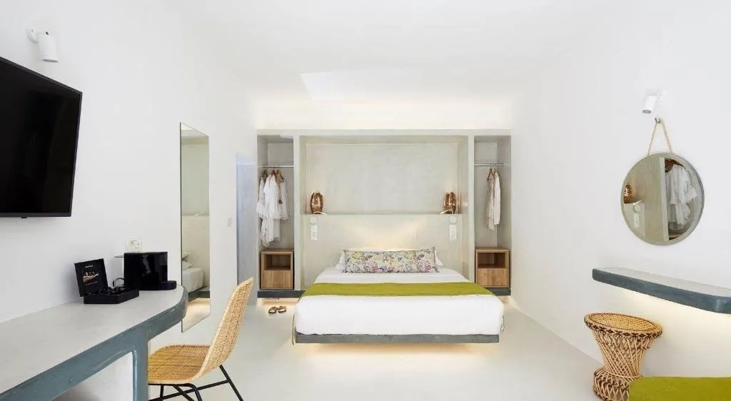 Room, Edem Luxury Hotel, Santorini