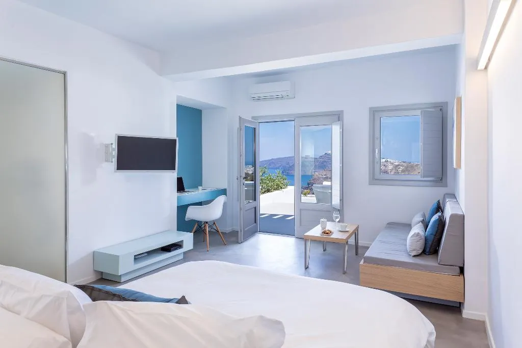 SUITE WITH JACUZZI Room, Alti Santorini Suites, Santorini
