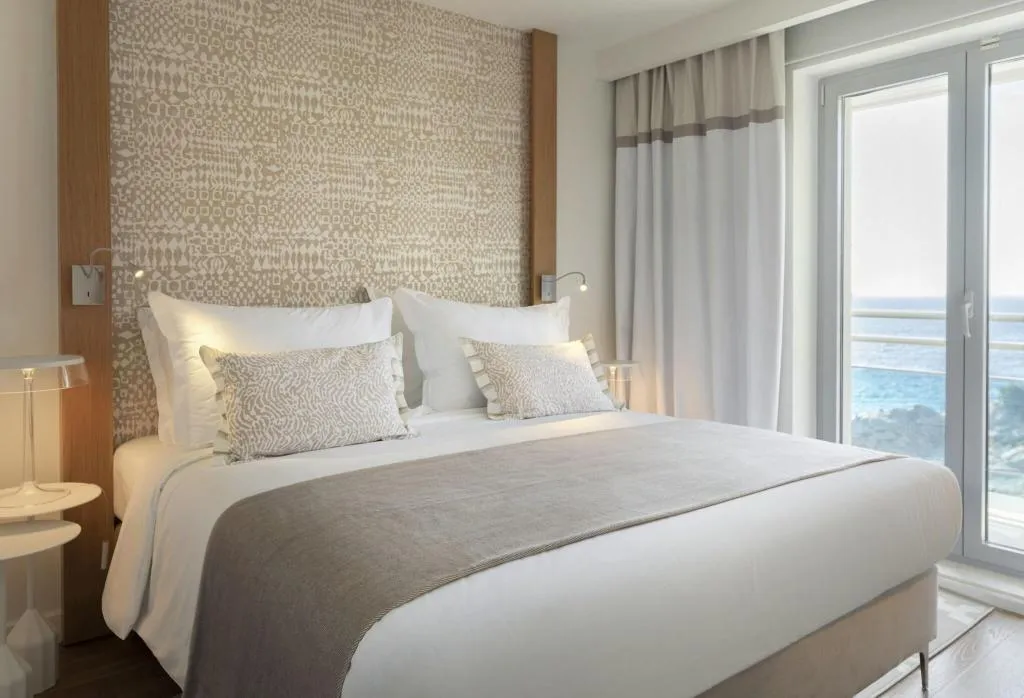 JUNIOR SUITE KING SIZE BED Room, Bellevue Dubrovnik, Dubrovnik