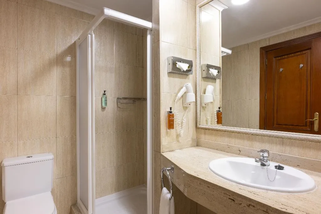 Double or Twin DELUXE Room, Landmar Playa La Arena, La Gomera