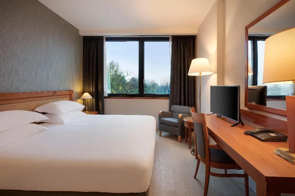 Room STANDARD Room, Crowne Plaza Milan Linate, Milan