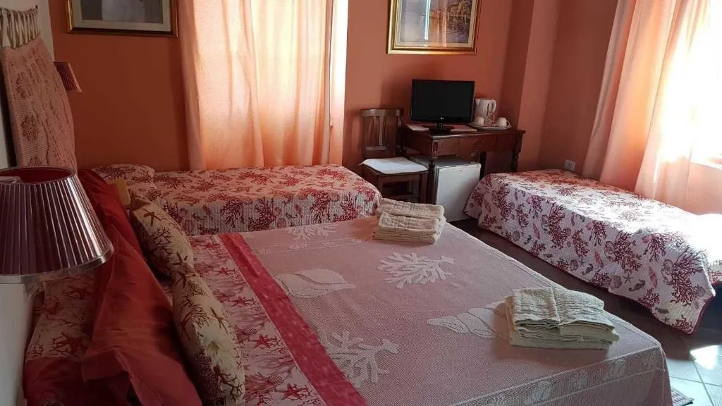 Room, B B Guest House Il Porto Vecchio, Cagliari