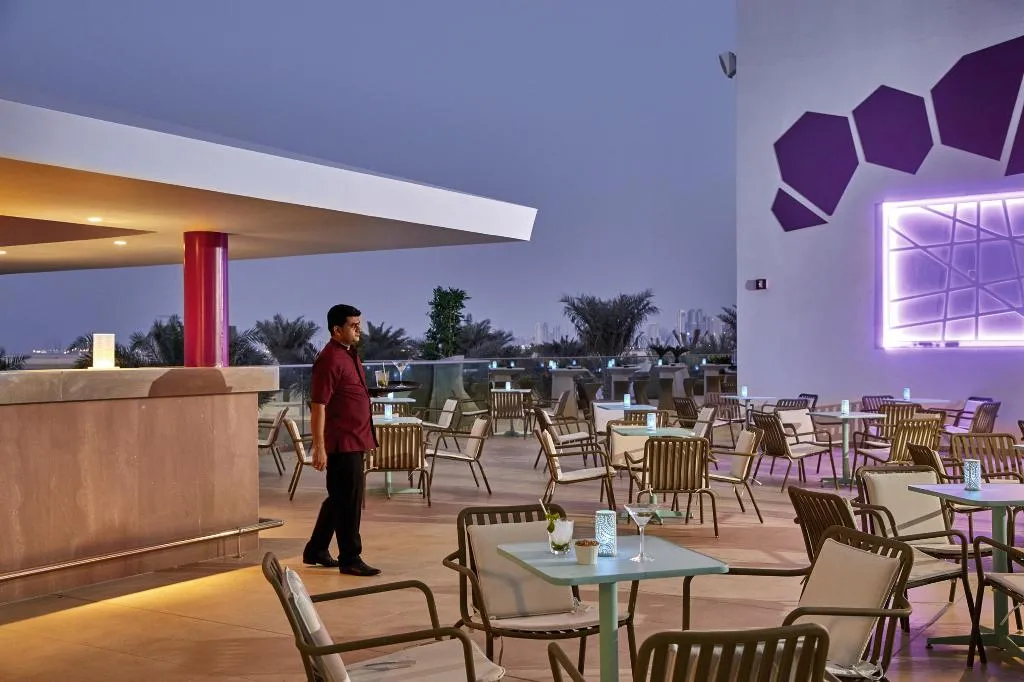 Terrace, Hotel Riu Dubai - All Inclusive, Dubai