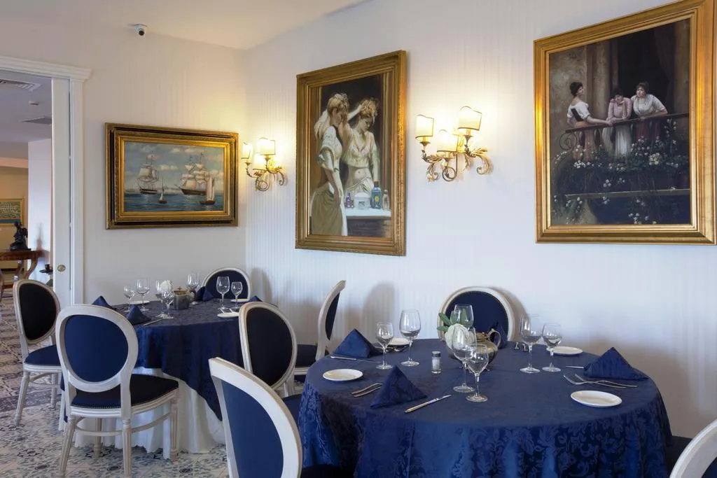 Restaurant, Punta Campanella Resort & Spa, Naples