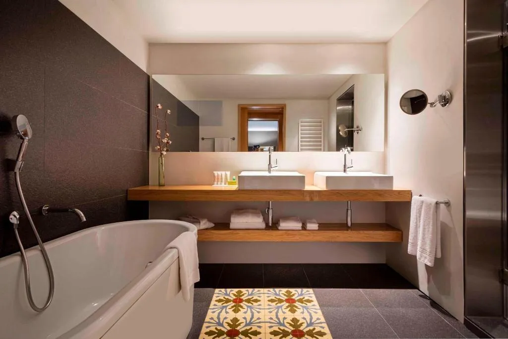 Room, Le Meridien Barcelona, Barcelona