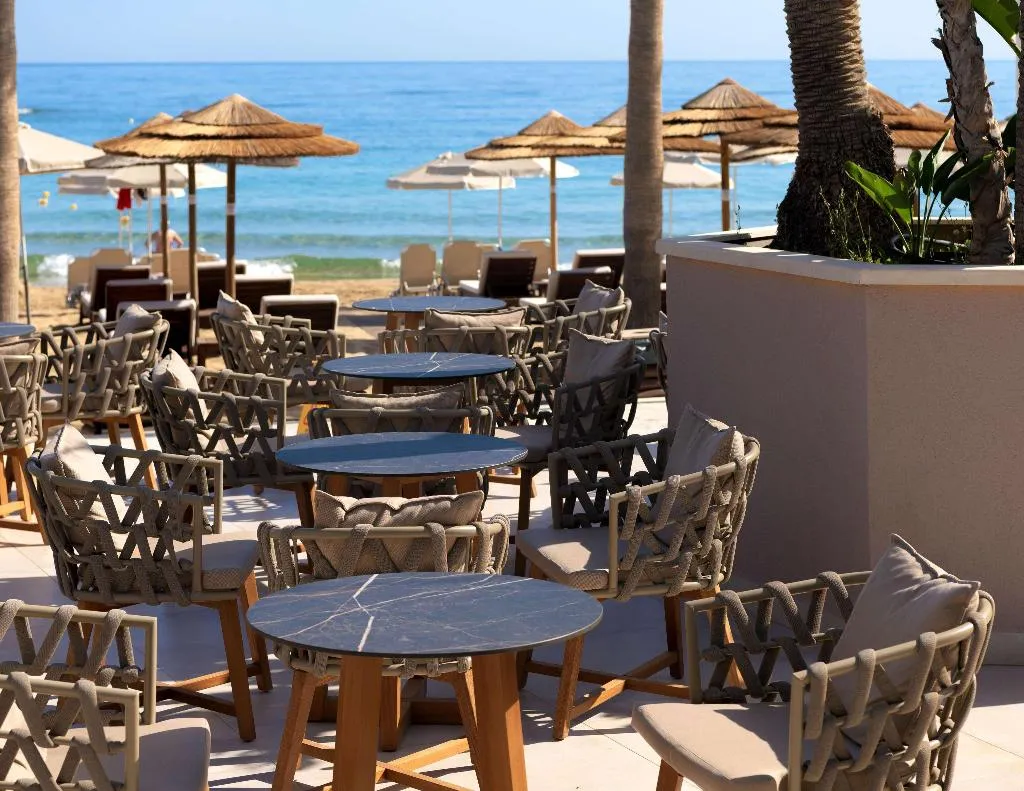 Bar, High Beach, Crete