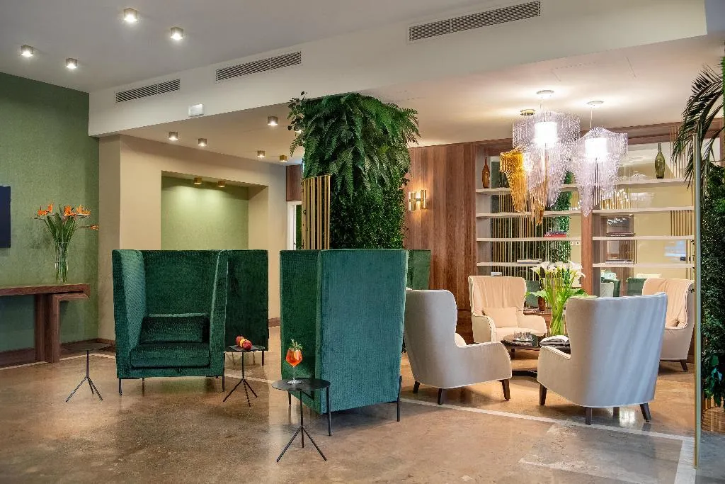 General view, Hotel Tocq, Milan