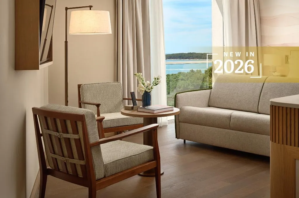 JUNIOR SUITE SEA VIEW Room, Amfora Hvar Grand Beach Resort, Split