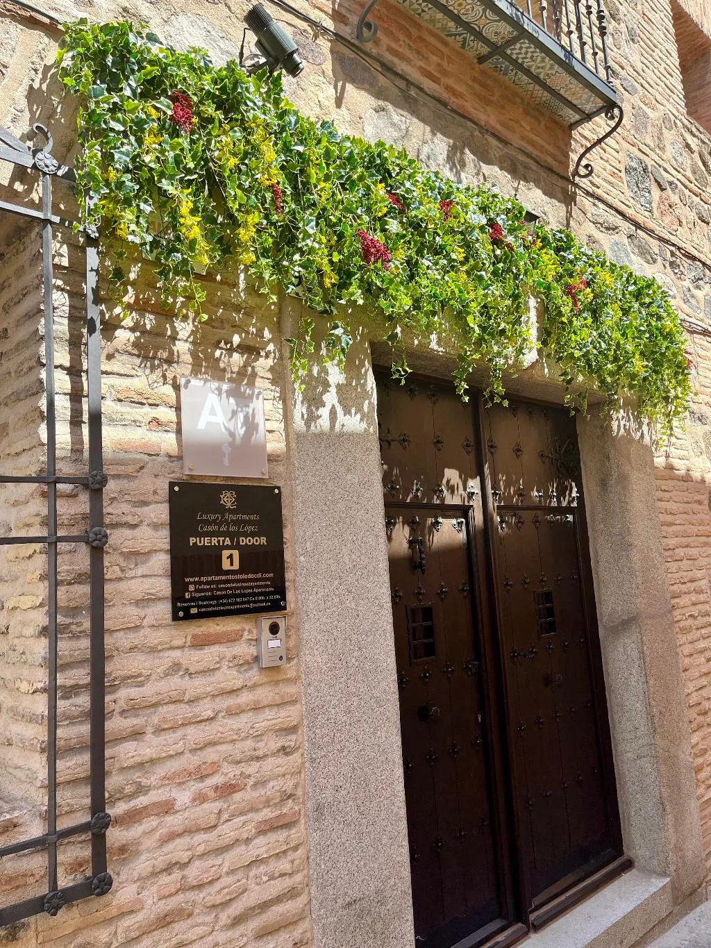General view, Cason De Los Lopez Apartments, Madrid