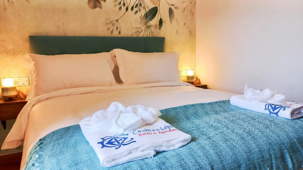 APARTMENT DELUXE GARDEN VIEW Room, Cason De Los Lopez Apartments, Madrid