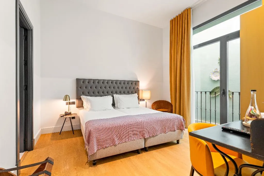 Double or Twin ONE BED Room, Joya Del Casco Boutique Hotel, Seville