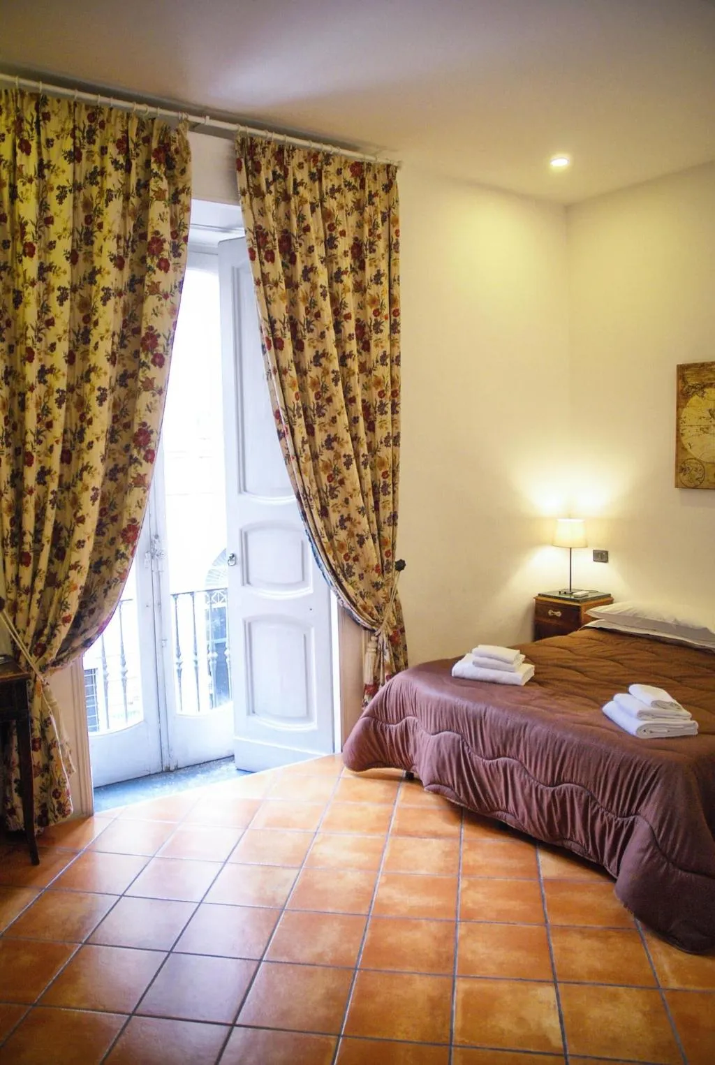 Room, La Locanda Dell Arte, Naples