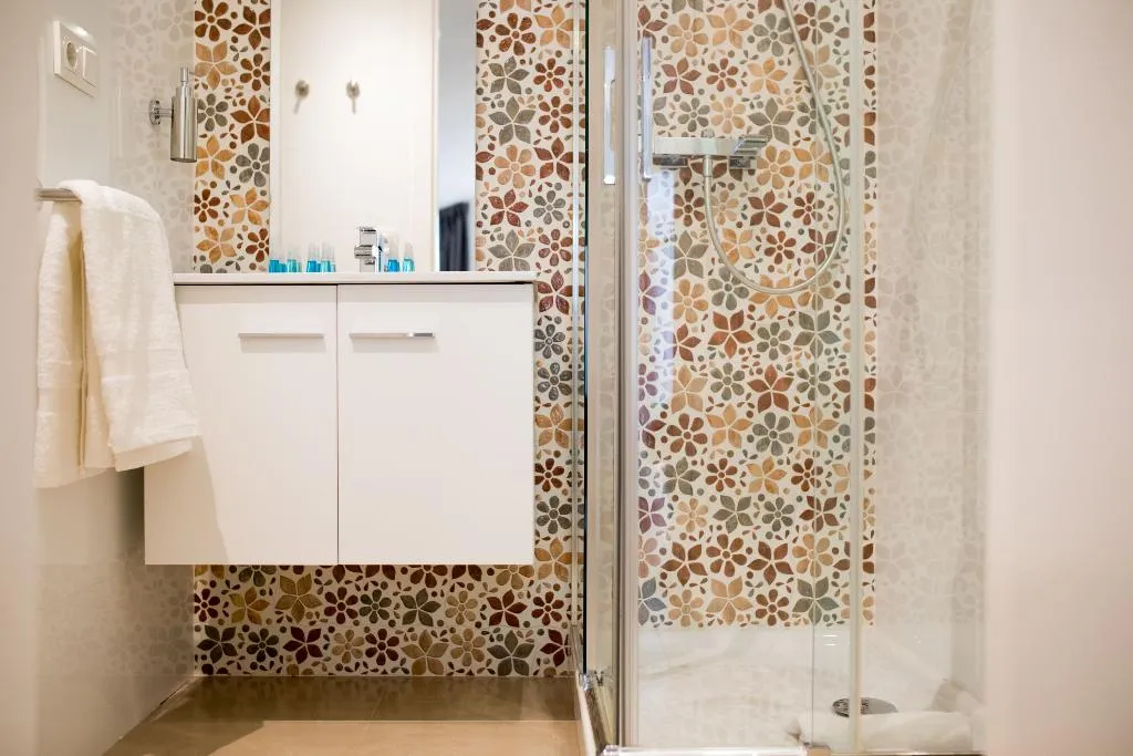 APARTMENT FOUR BEDROOMS Room, Mon Suites Catedral, Valencia