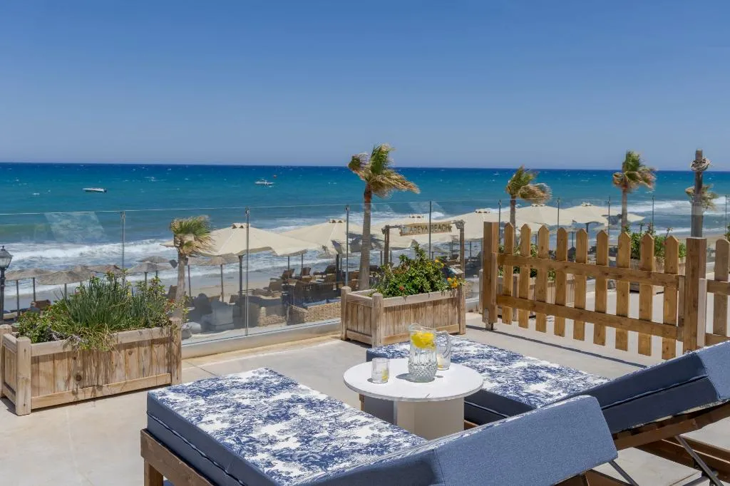 SUITE CAPACITY 3 Room, Galazio beach resort, Crete