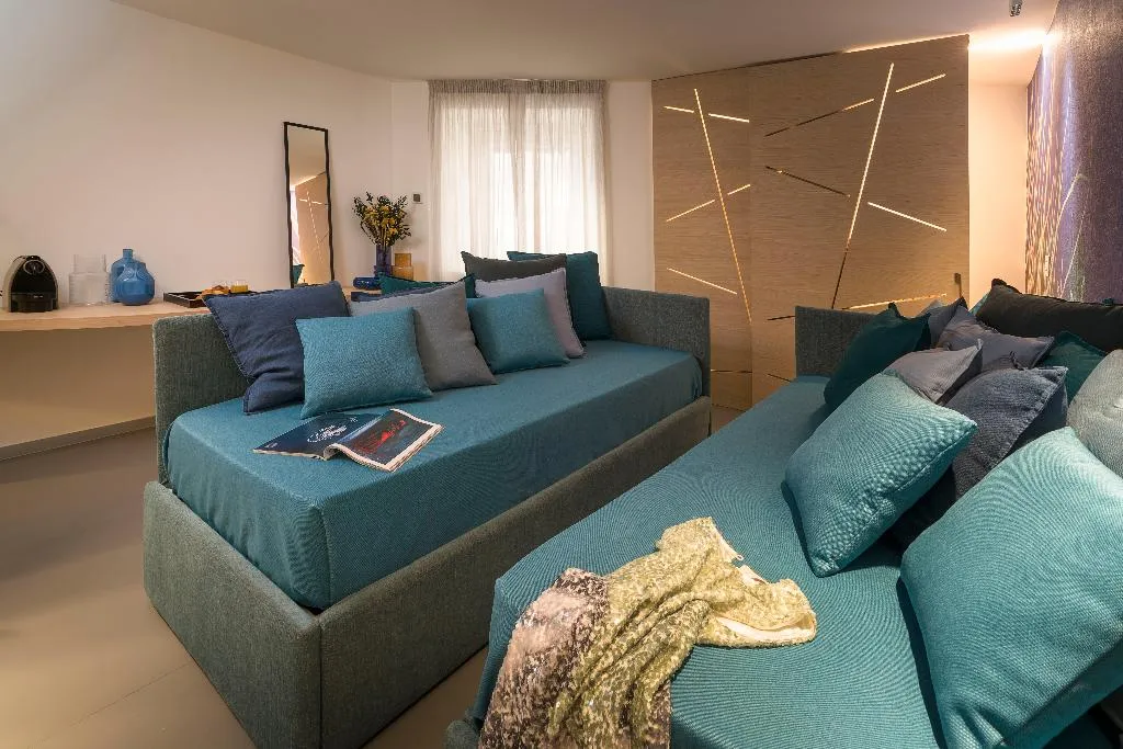 SUITE WITH JACUZZI Room, Duomo Suites & Spa, Catania