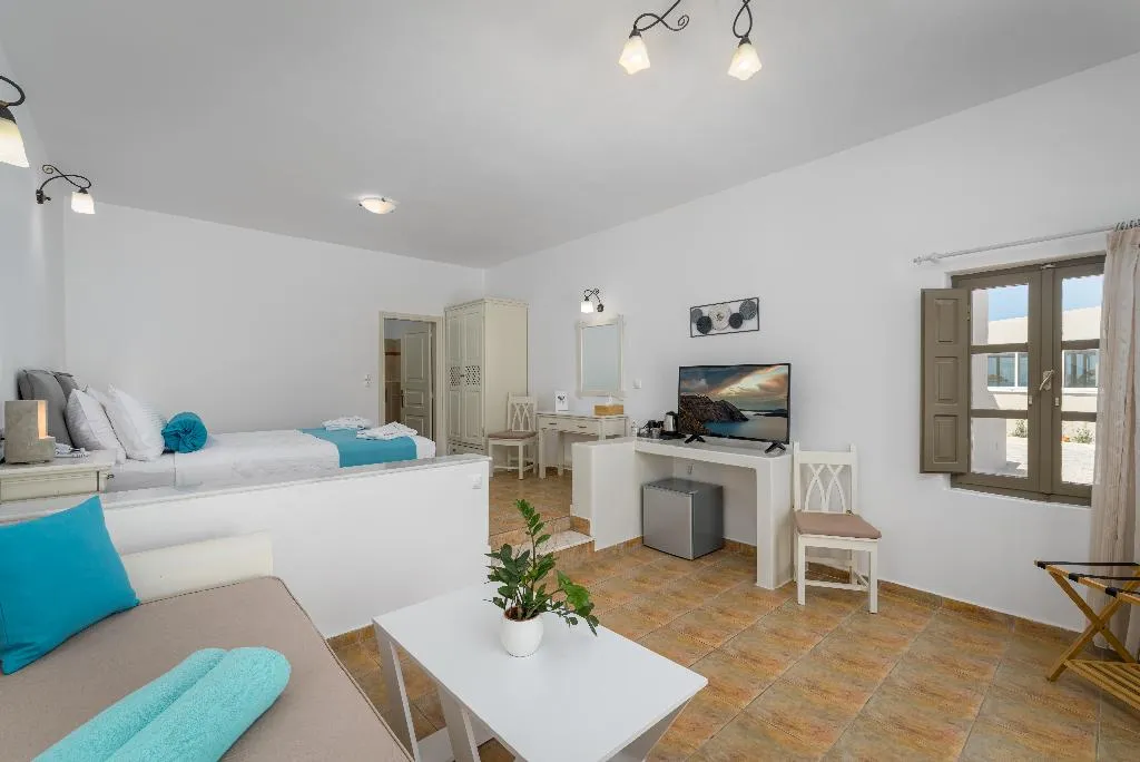 JUNIOR SUITE SUPERIOR Room, En Plo Boutique Suites, Santorini