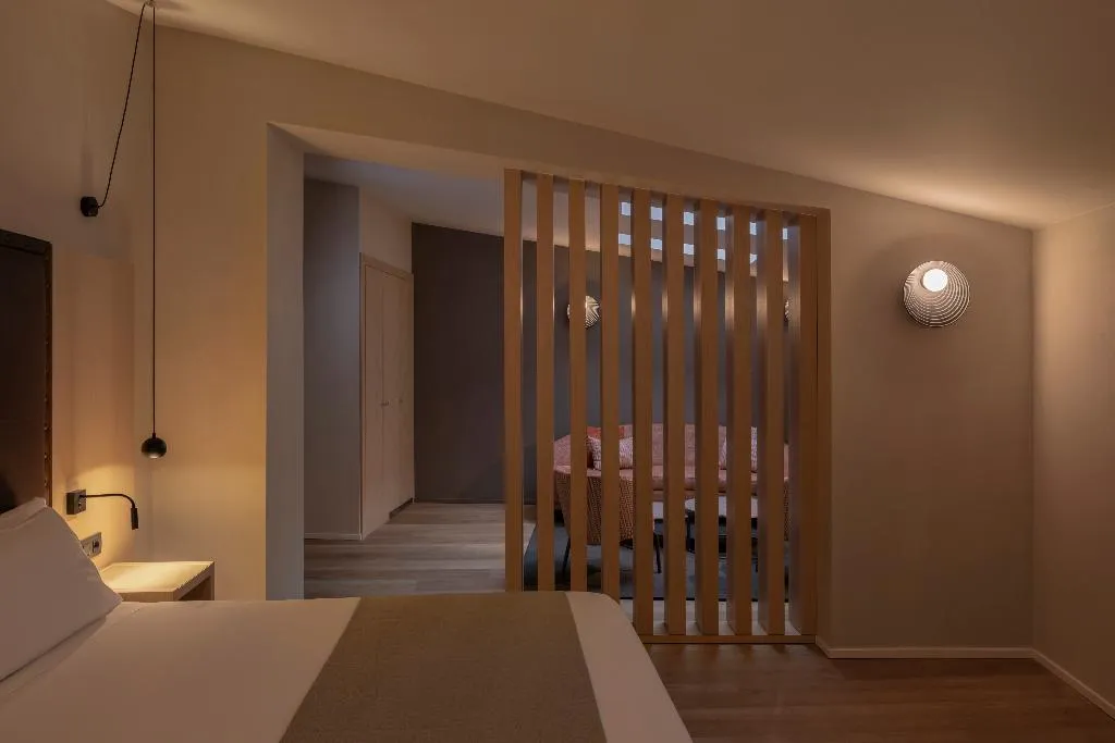 Double or Twin PREMIUM Room, Gran Hotel Barcino 4*S, Barcelona