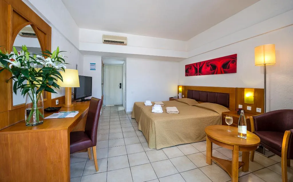 DOUBLE SINGLE USE STANDARD Room, Fodele Beach, Crete