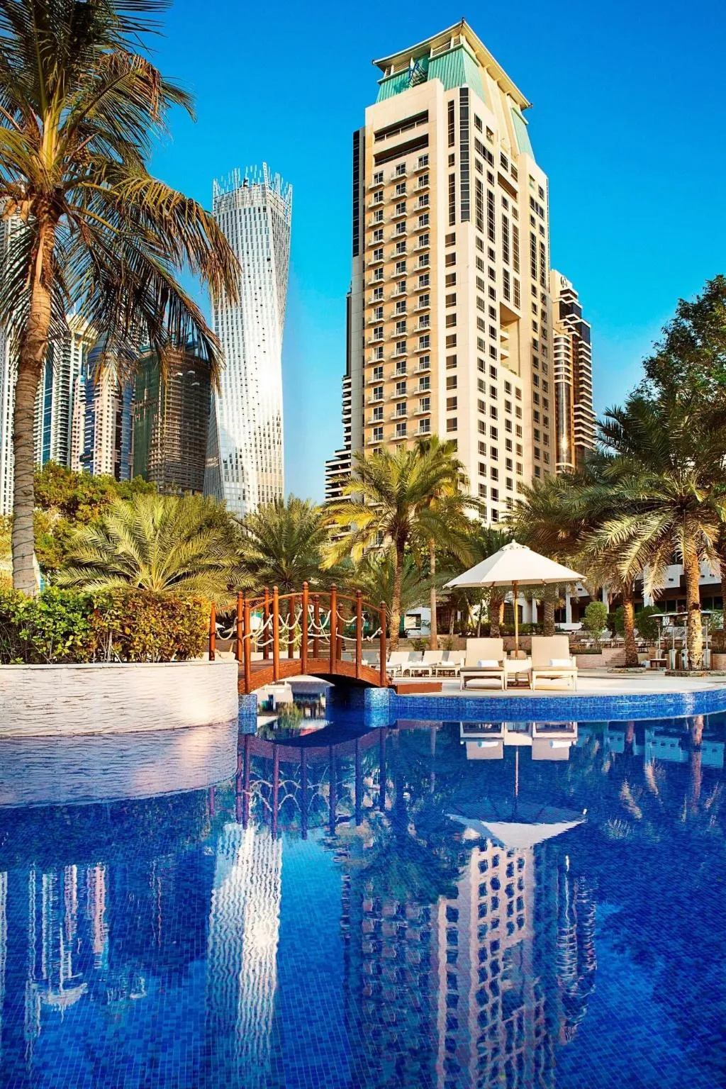 Pool, Habtoor Grand Resort, Autograph Collection, Dubai