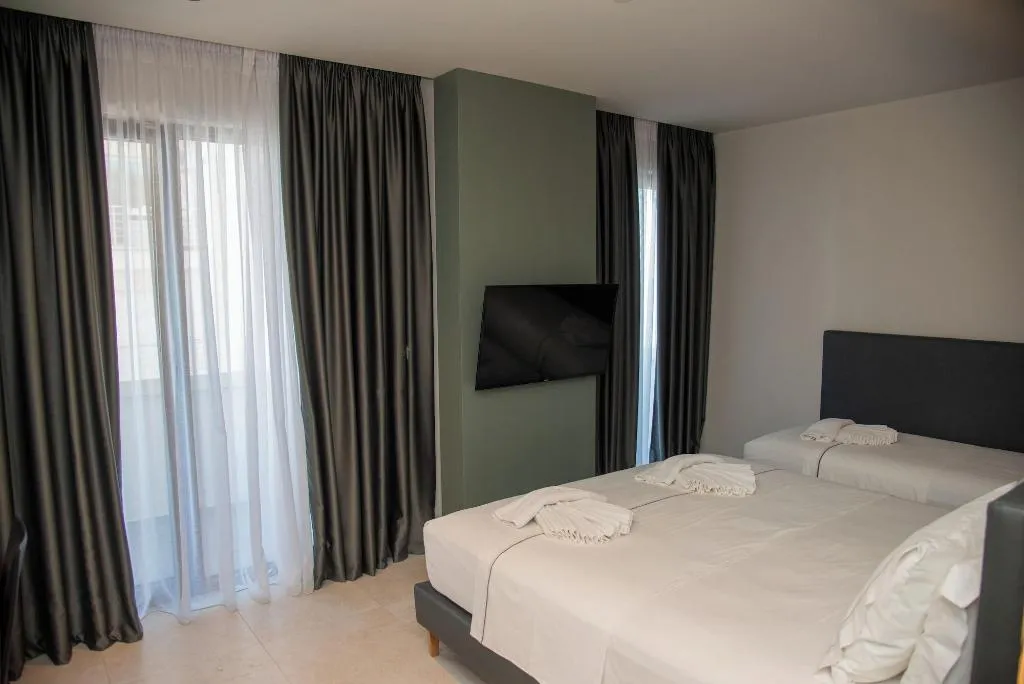 Room, Adria Palace Hotel, Durres