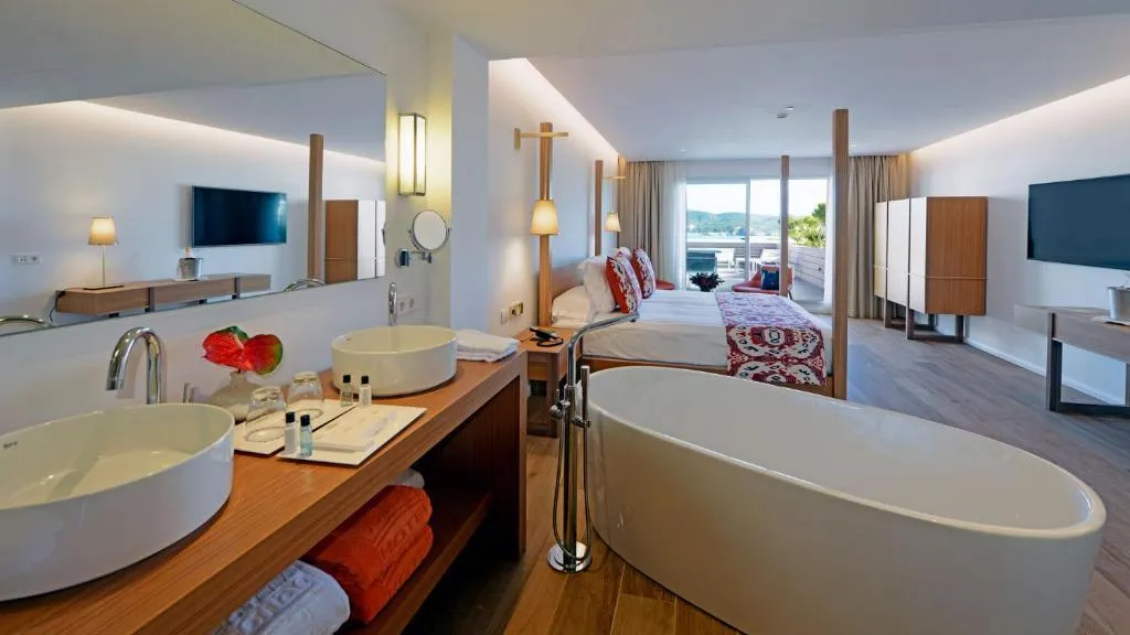 SUITE PREMIUM Room, Hotel Gran Fornells Thalasso & Spa, Majorca